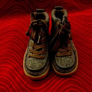 Billy Toddler Footwear Size 9M Brown in color. Grandson only used once.
